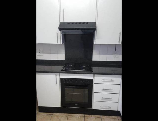 2 BEDROOM APARTMENT FOR SALE IN VORNA VALLEY